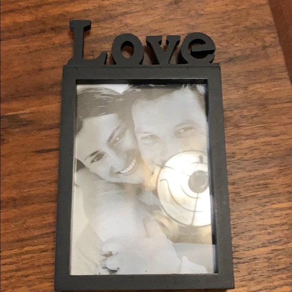 3 pc. Picture Frames - Picture 4 of 5